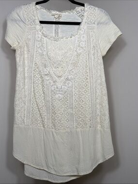 Meadow Rue by Anthropologie.  Ivory Lace Panel Short Sleeve Top